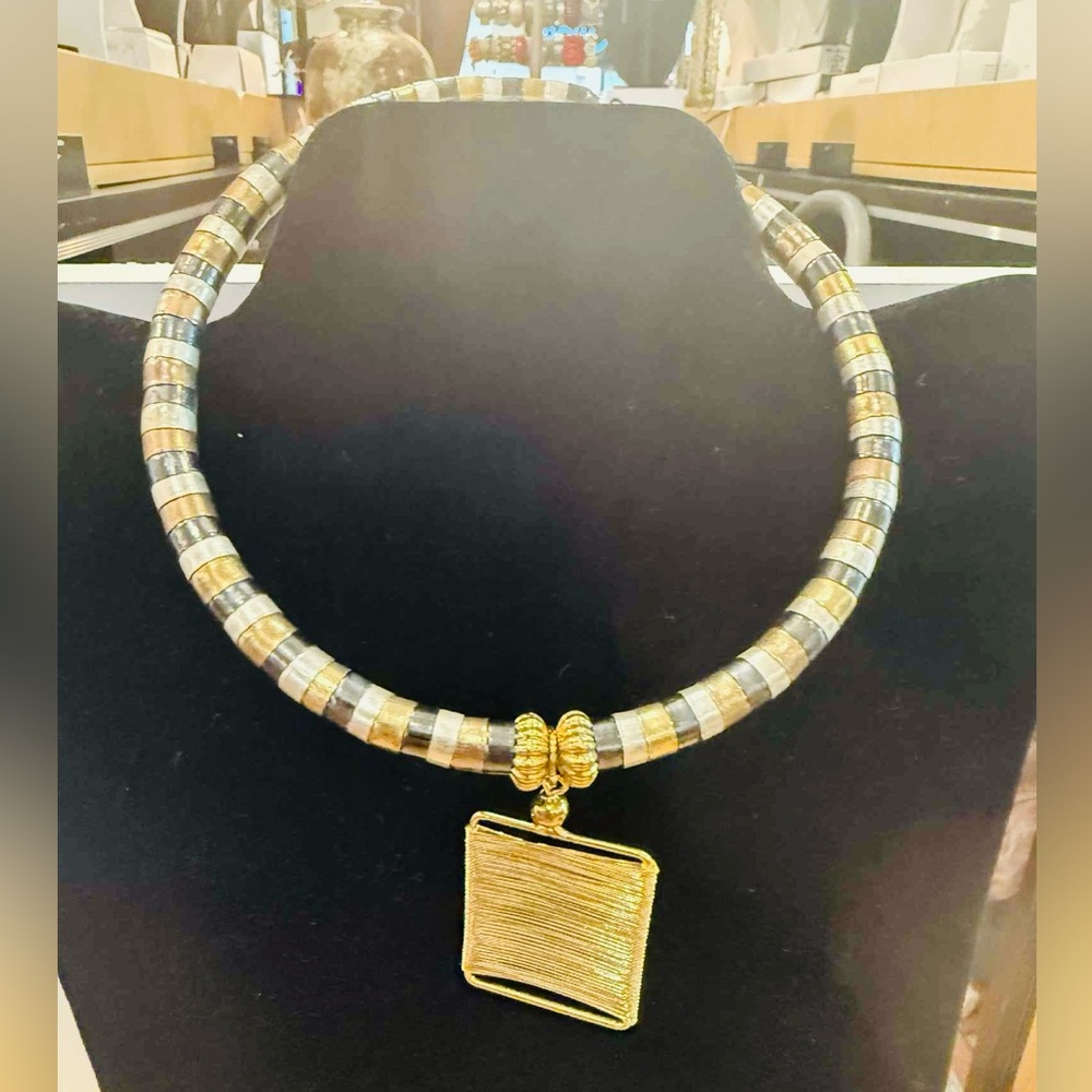 Fashion Jewelry Gold and Silver Necklace